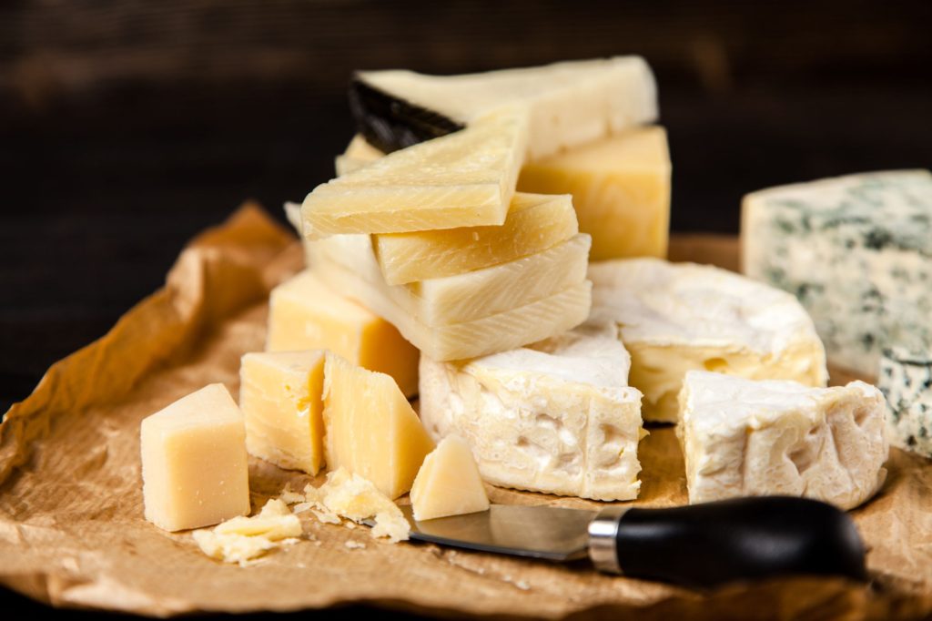 女性に大人気の食材「チーズ」がダイエットに最適だった！？