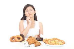ダイエットできない! 食欲が止まらない原因と対処法