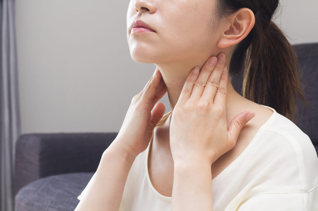 起きたら顔がむくんでる…… その原因と元に戻すための改善法