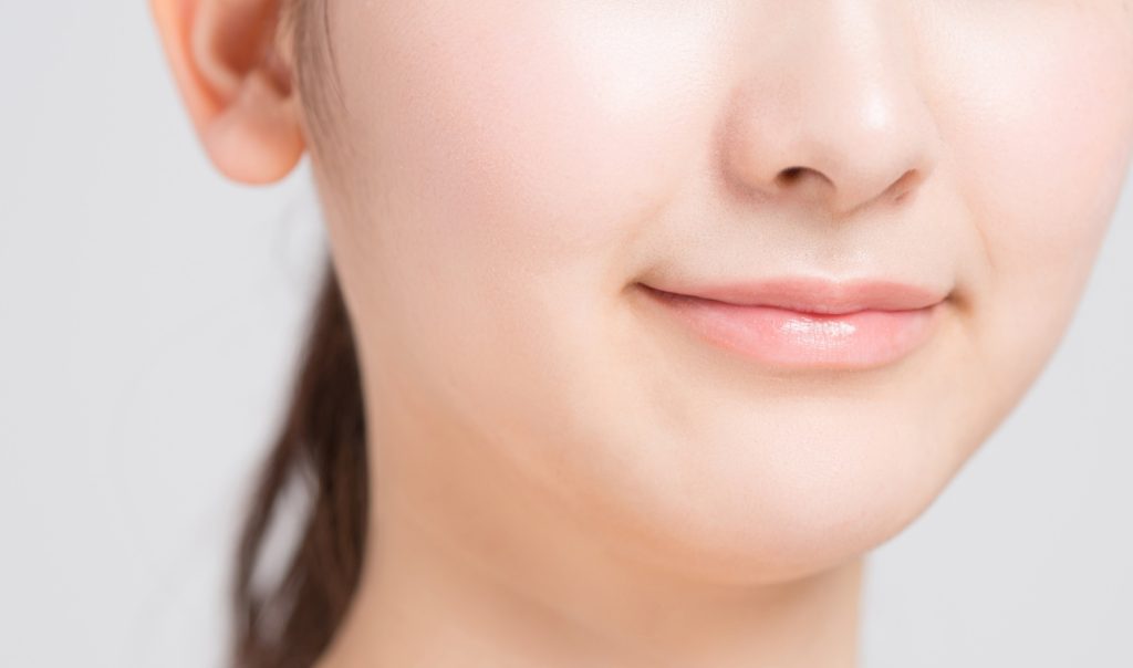シャープな小顔をゲット！　「エラ張り顔」を改善する美容治療とは